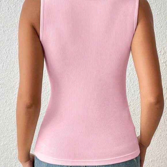 Pink Casual Women's Slim-Fit Metal Button Sleeveless Tank Top - Picture 2 of 4